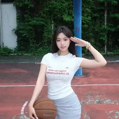 潘一